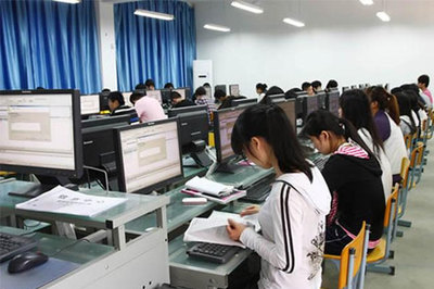 計(jì)算機(jī)應(yīng)用與軟件及網(wǎng)絡(luò)應(yīng)用技術(shù)的開(kāi)發(fā)